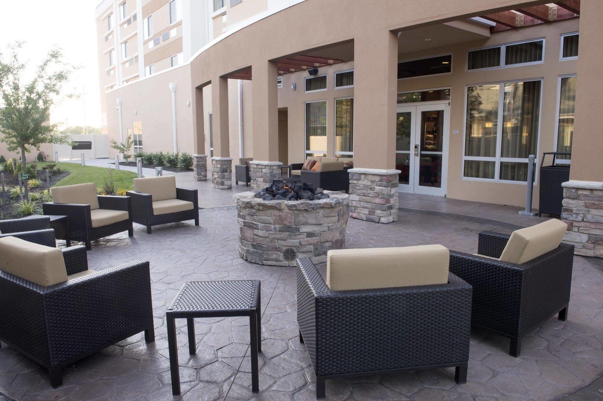 Courtyard By Marriott East 3* Evansville